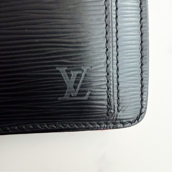 LV Epi Dragonne Sellier leather clutch as crossbody - Picture 15 of 17